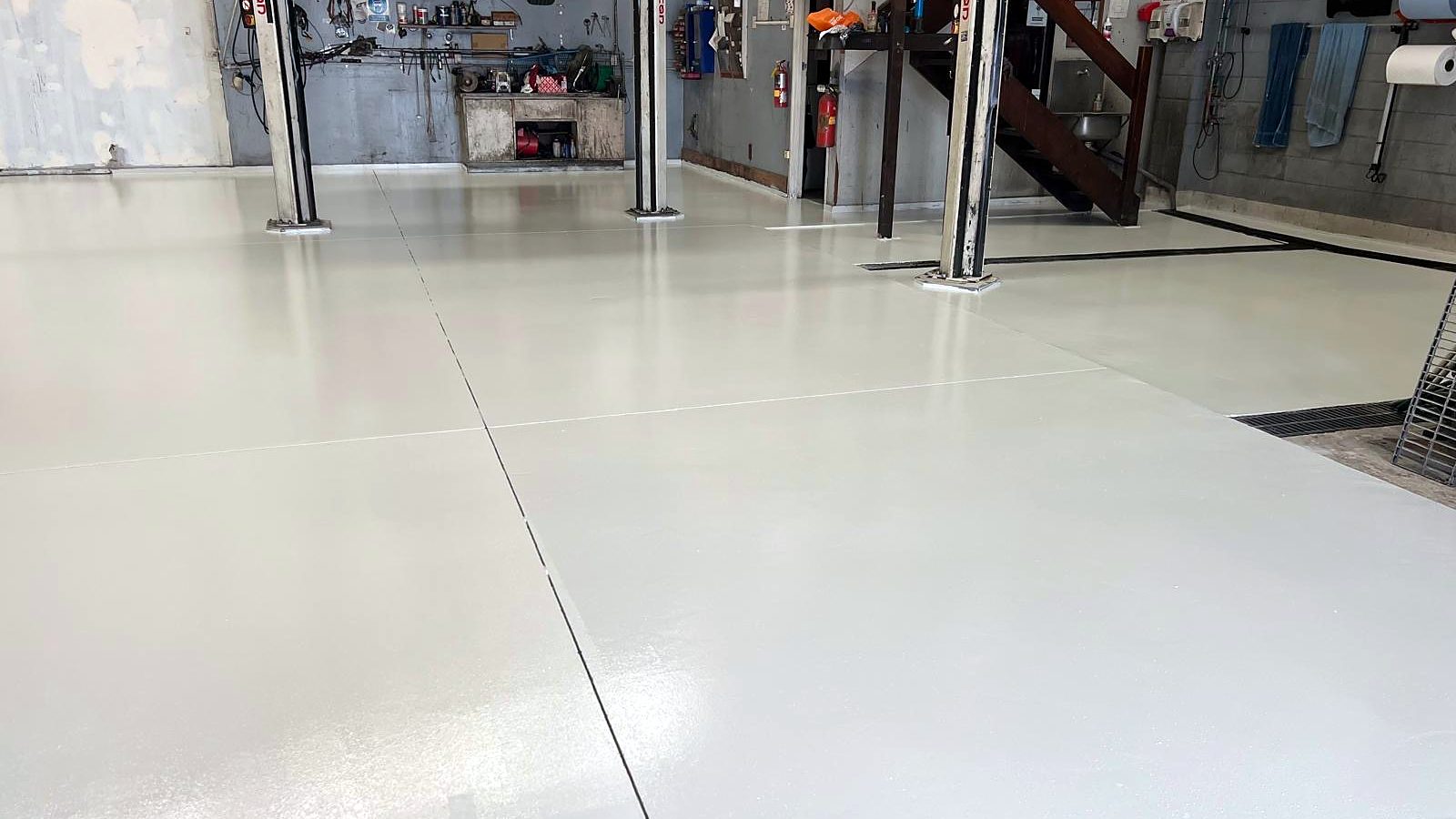 Glossy coated workshop floor in Ellerslie